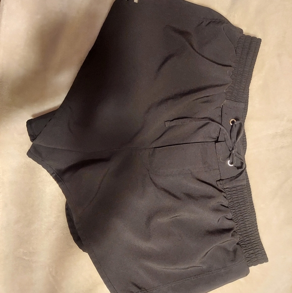 Womens swim shorts - Picture 1 of 3